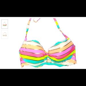 Beautiful victoria secret swim top so pretty! 36C